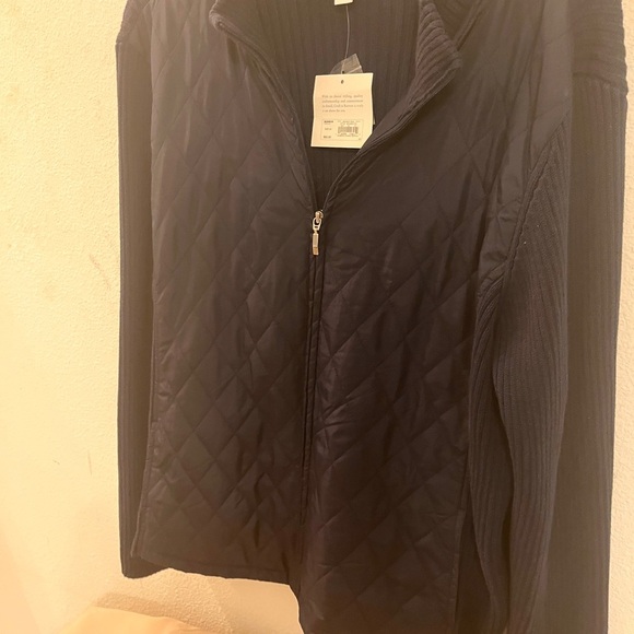 Croft & Barrow Navy Blue  Zipped Sweater with  Puffer Sleeves - Picture 14 of 15